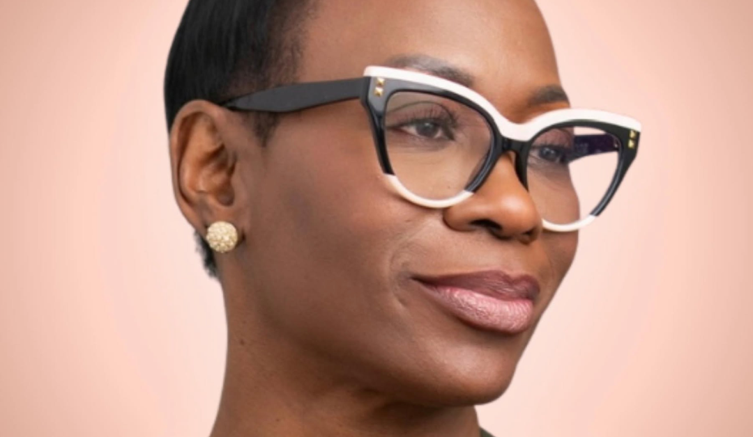 Nina Turner #1192